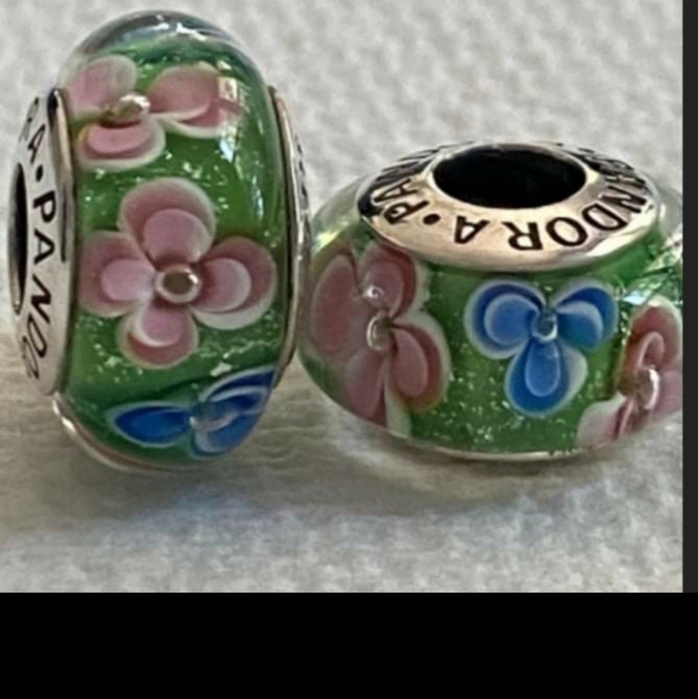 NOT AVAILABLE Sale price 1 Pandora charm